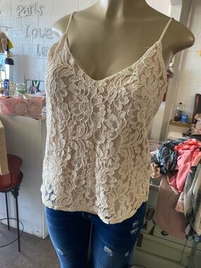 Socialite Cream Lace V-Neck Cami with Spaghetti Straps